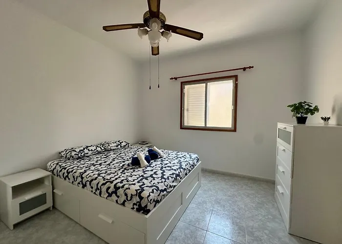 Cruz * Santa Cruz de Tenerife